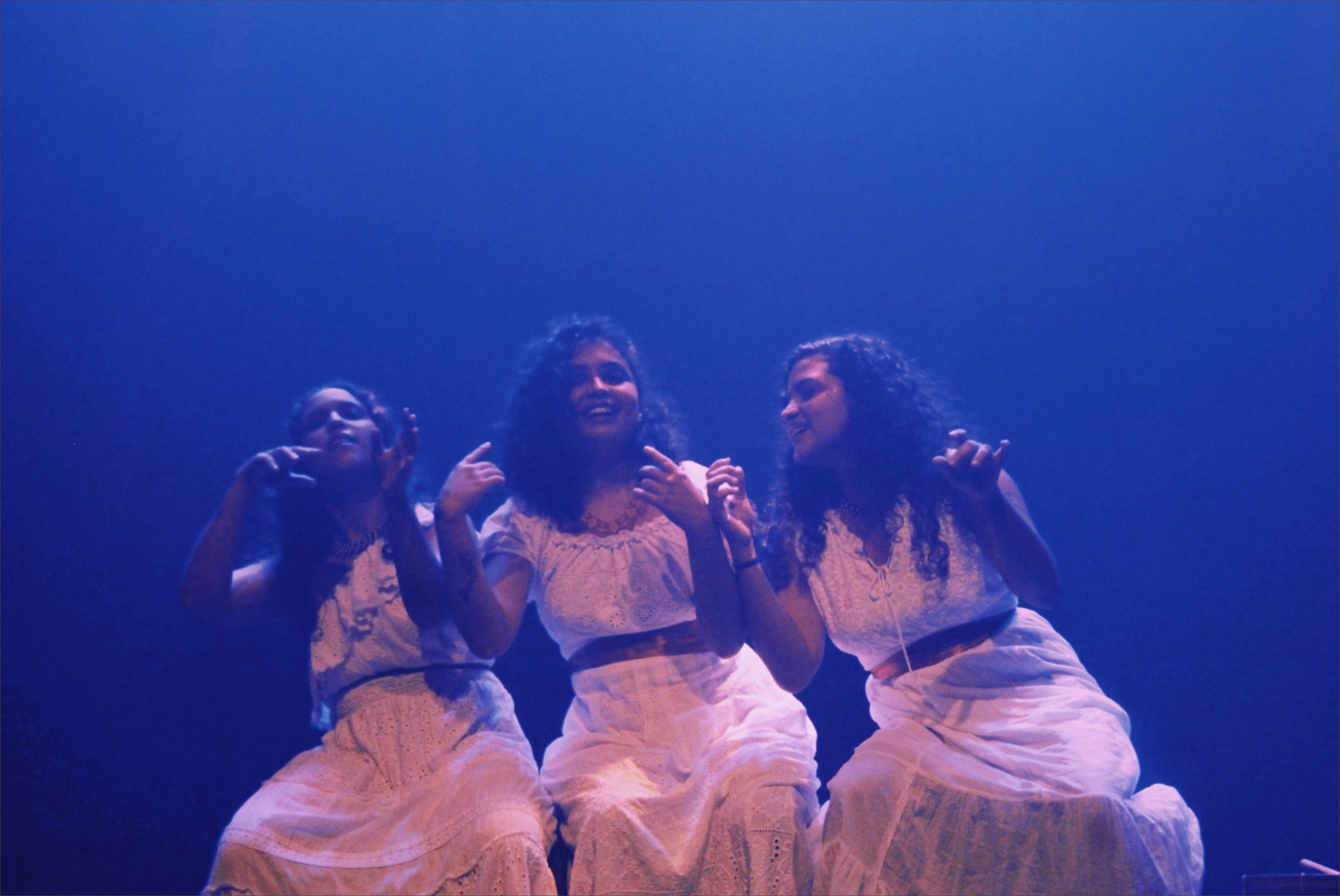 Talento Maranhense Brilha na Bahia: Grupo Teatral Narra(iz) Conquista Palco Nacional