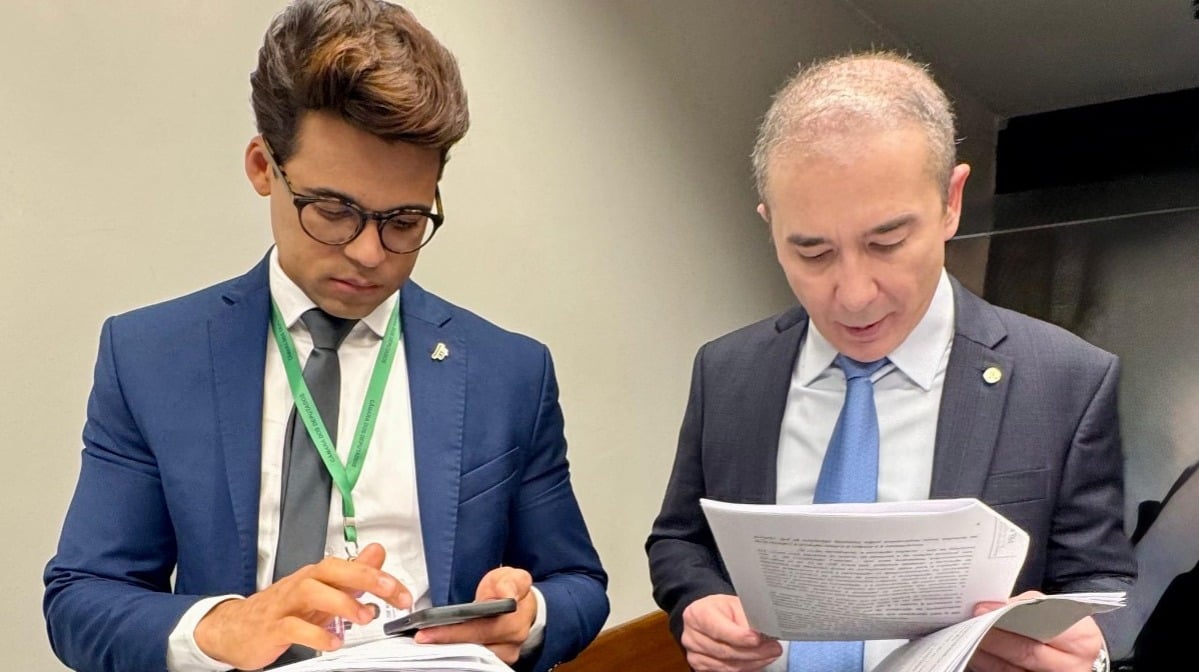 Duda Ramos Defende Programa ‘Agora Tem Especialistas’ e Alívio para Saúde em Roraima