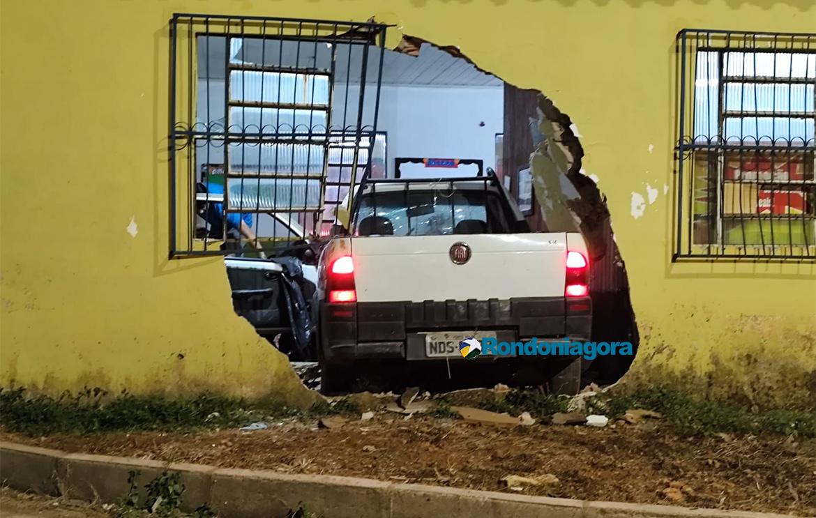 Imprudência: Motorista Embriagada Invade Sede de Associação de Idosos em Porto Velho