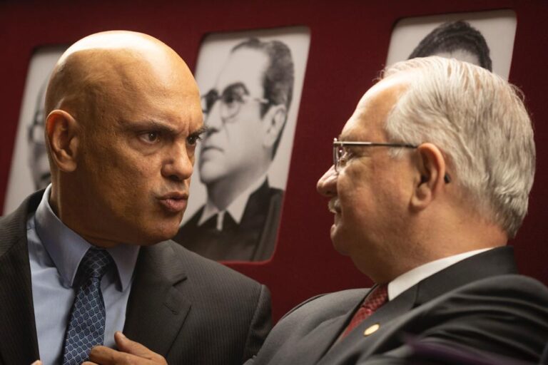 Fachin e Moraes convidam Lula para posse no STF