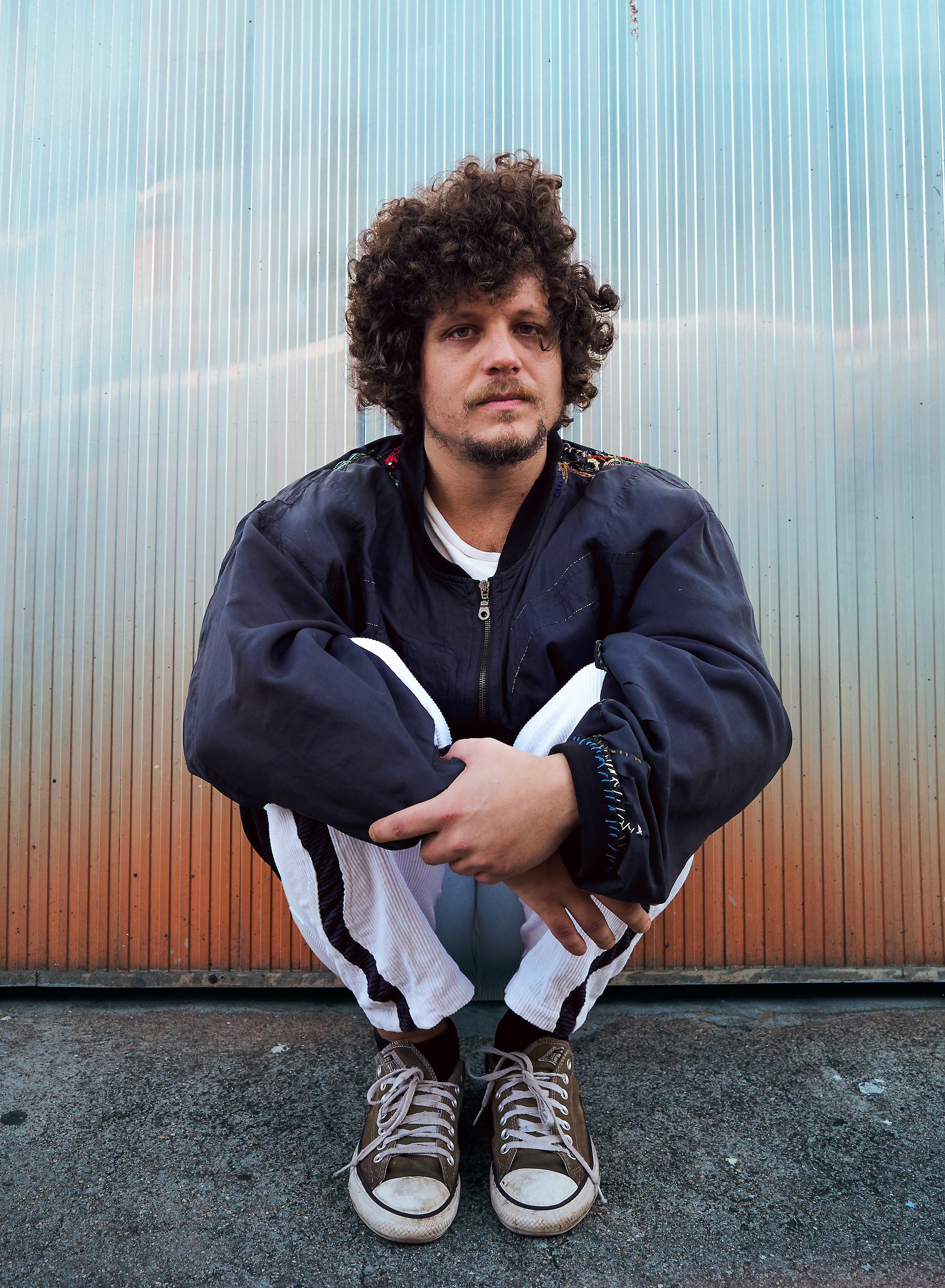 Chico Chico prepara novo álbum solo para outubro