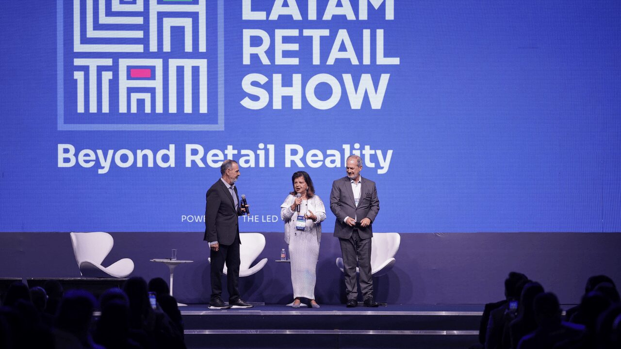 Fashion Retail Arena ilumina Latam Retail Show com debates sobre o futuro da moda