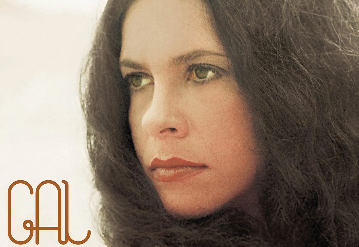 Celebrando os 80 anos de Gal Costa com sua voz imortal