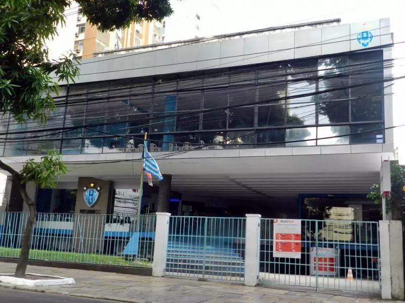 Crise acende alerta no Paysandu: Conselho Deliberativo convoca reunião emergencial