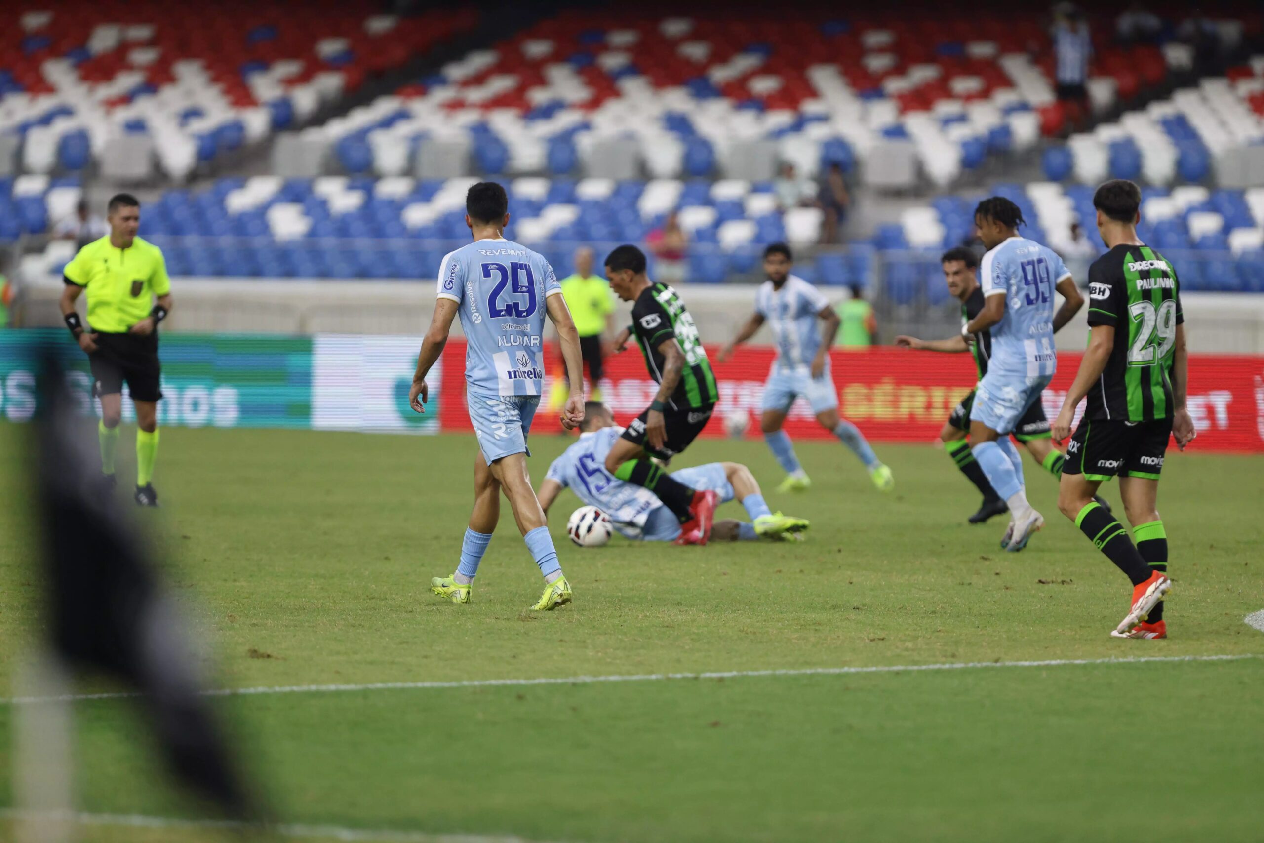 Paysandu em Crise: Lanterna da Série B Sofre com Desempenho Ruins em Casa e Aumenta a Pressão Contra o Rebaixamento