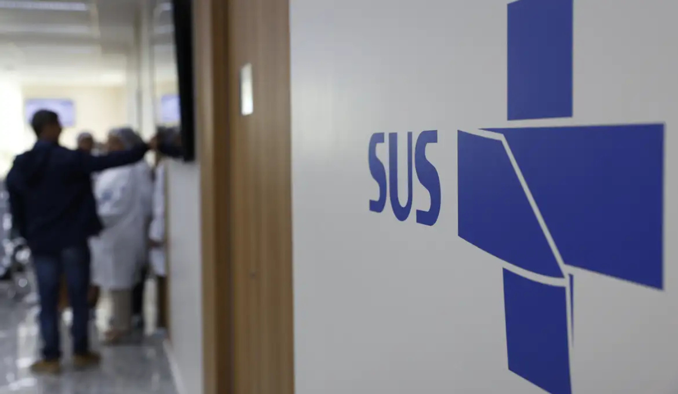 SUS: Câmara Aprova Programa ‘Agora Tem Especialistas’ para Reduzir Filas com Incentivo Fiscal