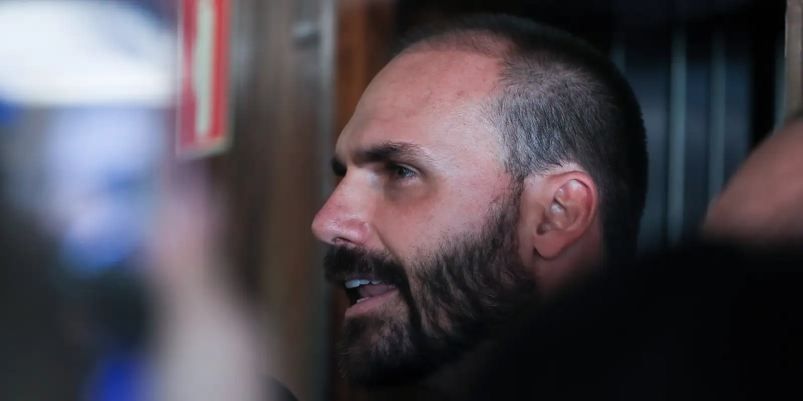 Estratégia para blindar mandato: PL alça Eduardo Bolsonaro à liderança da Minoria na Câmara