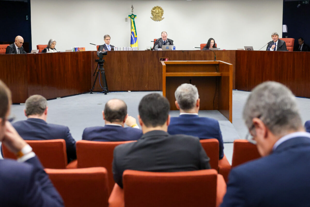 STF analisa penas para Jair Bolsonaro e réus condenados