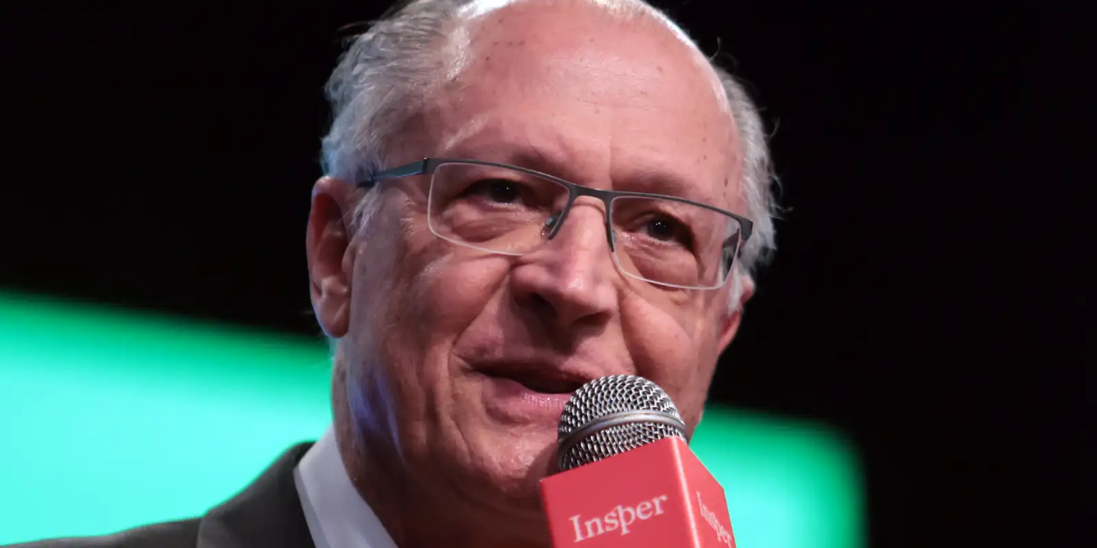 Alckmin vê em encontro Lula-Trump chance de aliviar tarifas dos EUA sobre o Brasil