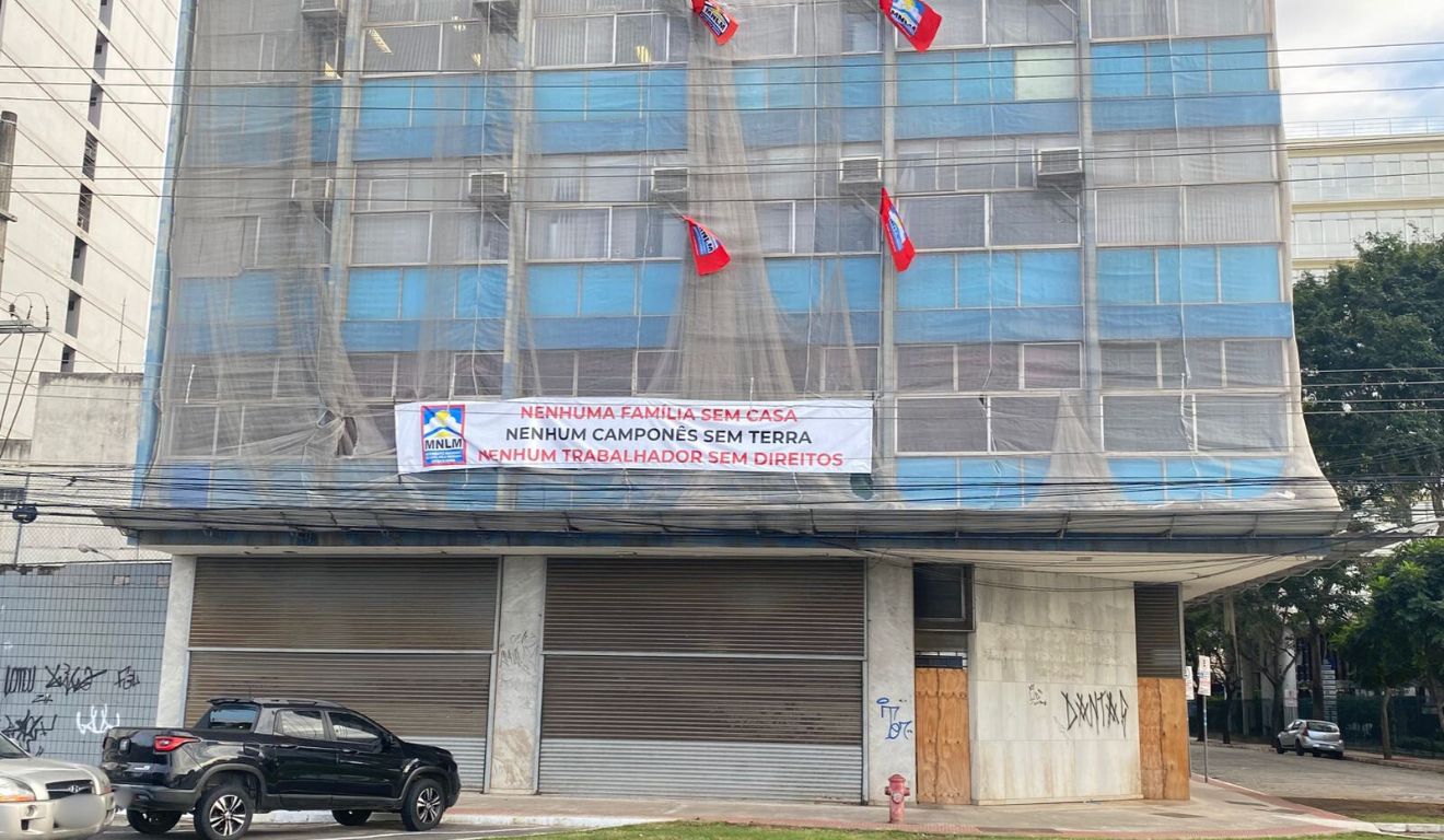 Vitória endurece lei contra invasões: multa de até R$ 50 mil e restrições a programas sociais