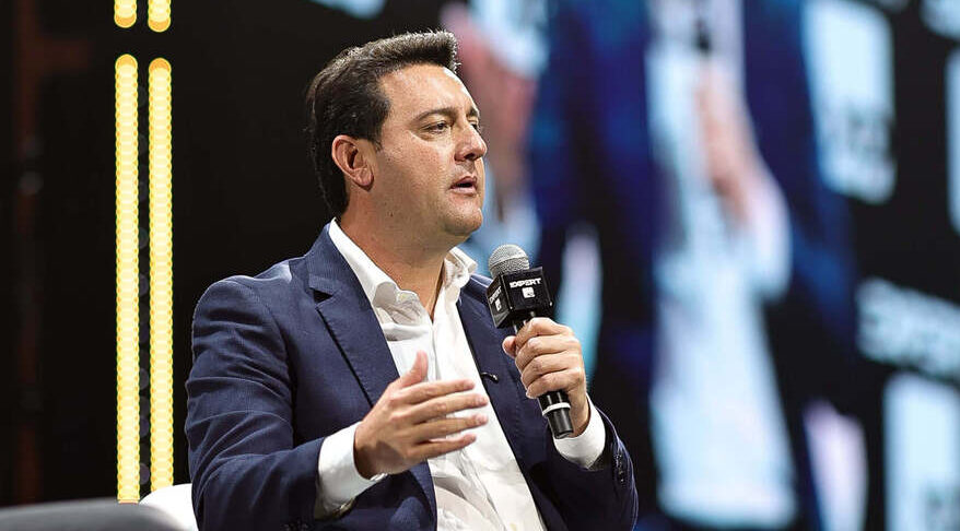 Empresariado migra apoio de Tarcísio para Ratinho Jr. de olho em 2026