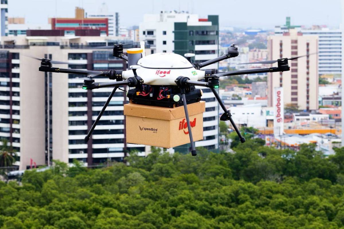 iFood relança entrega com drones em Sergipe