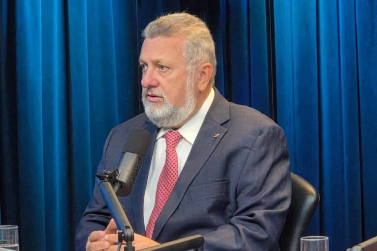Presidente da Caixa critica exposição midiática de questões internas