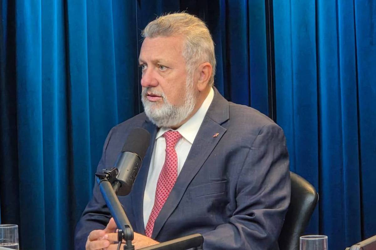 Presidente da Caixa critica exposição midiática de questões internas