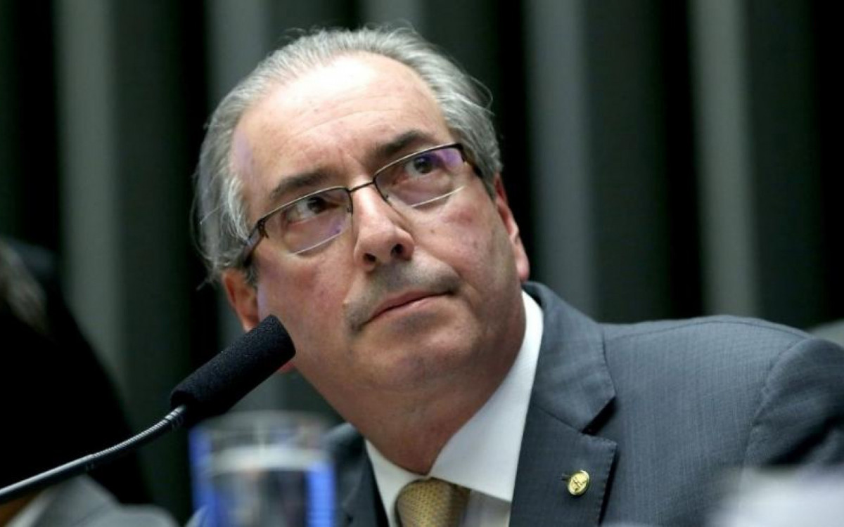 Veto Parcial de Lula à Ficha Limpa Alerta Entidades: Políticos Cassados Podem Retornar