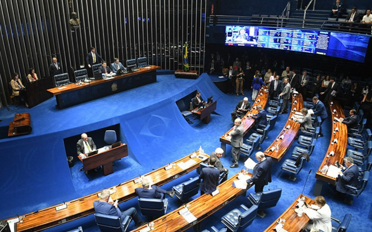 Setor Elétrico: Câmara Aprova MP com Alterações e Texto Segue para o Senado