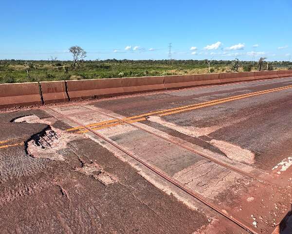 Ponte sobre o Rio Paraguai: Justiça exige reparos urgentes após alertas de risco de colapso