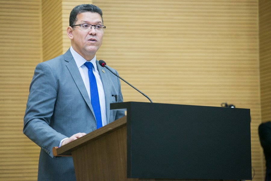 Rocha Dispara na Corrida pelo Senado em Rondônia, Aponta Pesquisa Inédita