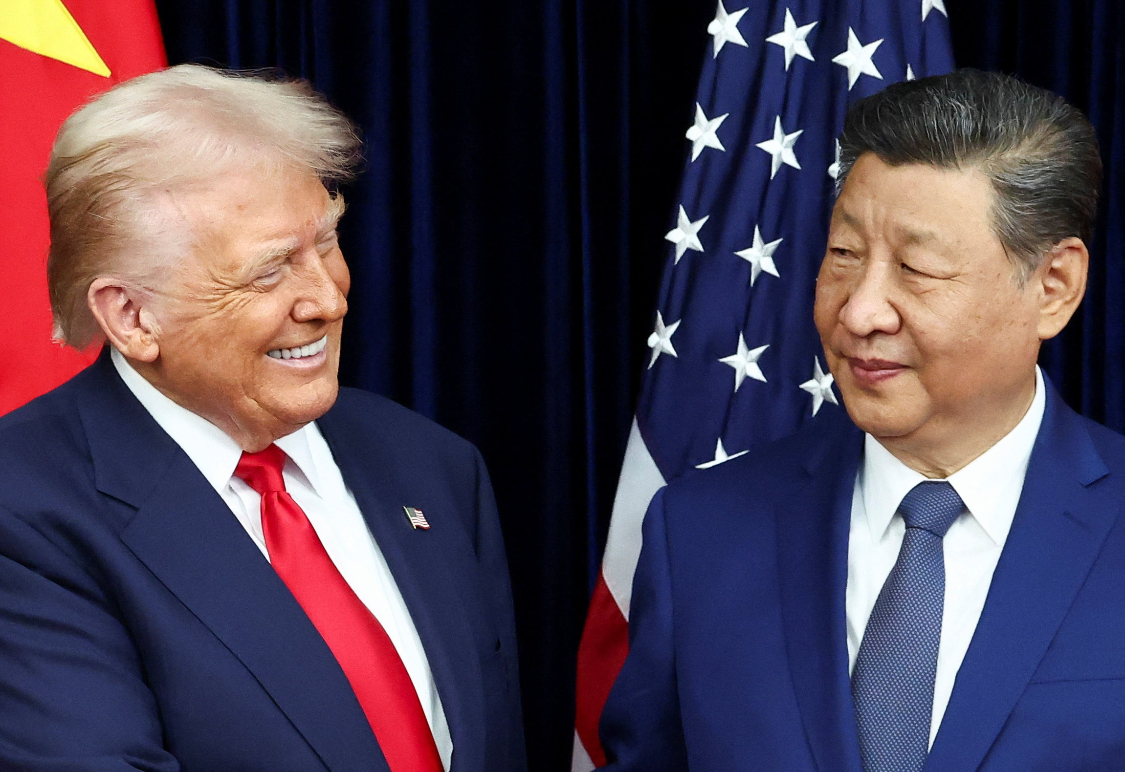 Trump vai a Pequim para pedir a Xi Jinping que abra a China ao mercado