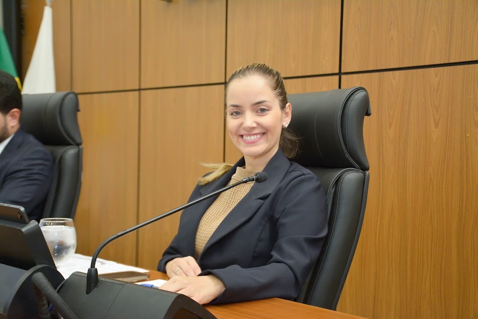 Regularização Fundiária em Palmas: Vereadora MaryCats Propõe Estudos para Beneficiar Três Comunidades