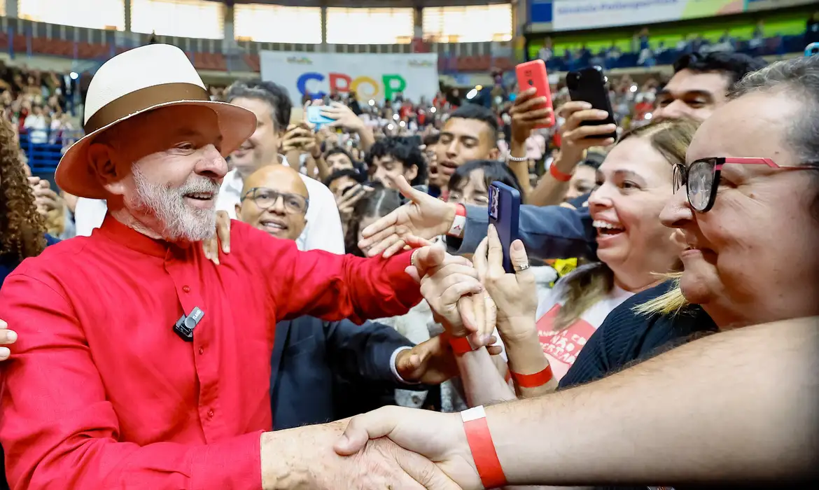 Lula Propõe Integração Educacional na América Latina como Estratégia para Soberania Regional