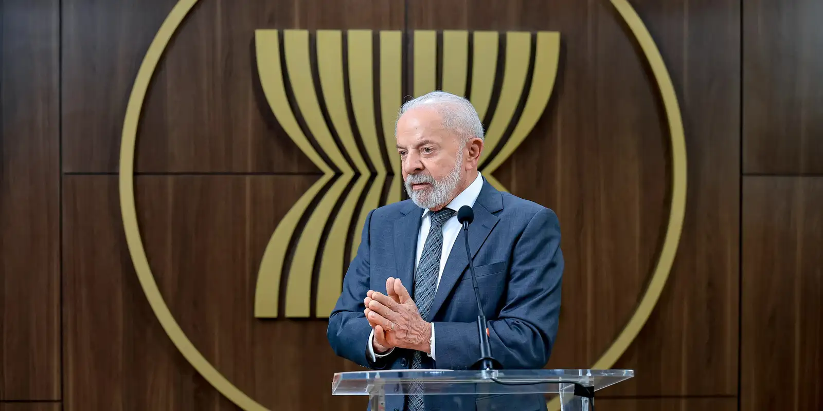 Lula Busca Diálogo com Trump sobre Sanções a Ministros do STF em Encontro na Malásia