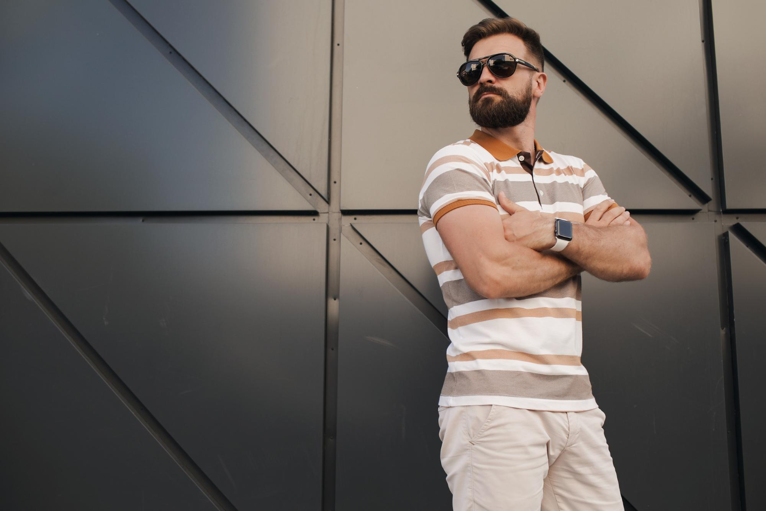 Elegância Descomplicada: Guia Essencial de Estilo para o Homem Moderno