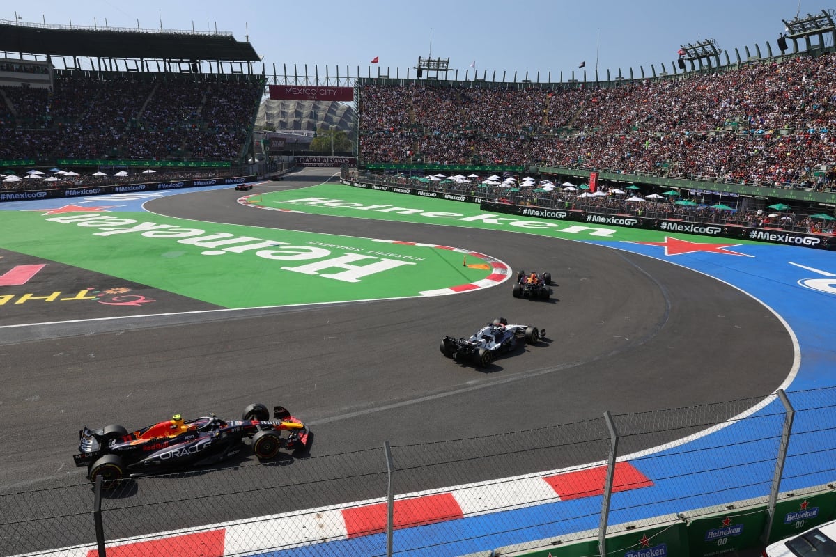 GP do México: Verstappen Ameaça Liderança de Piastri em Disputa Explosiva pelo Título Mundial