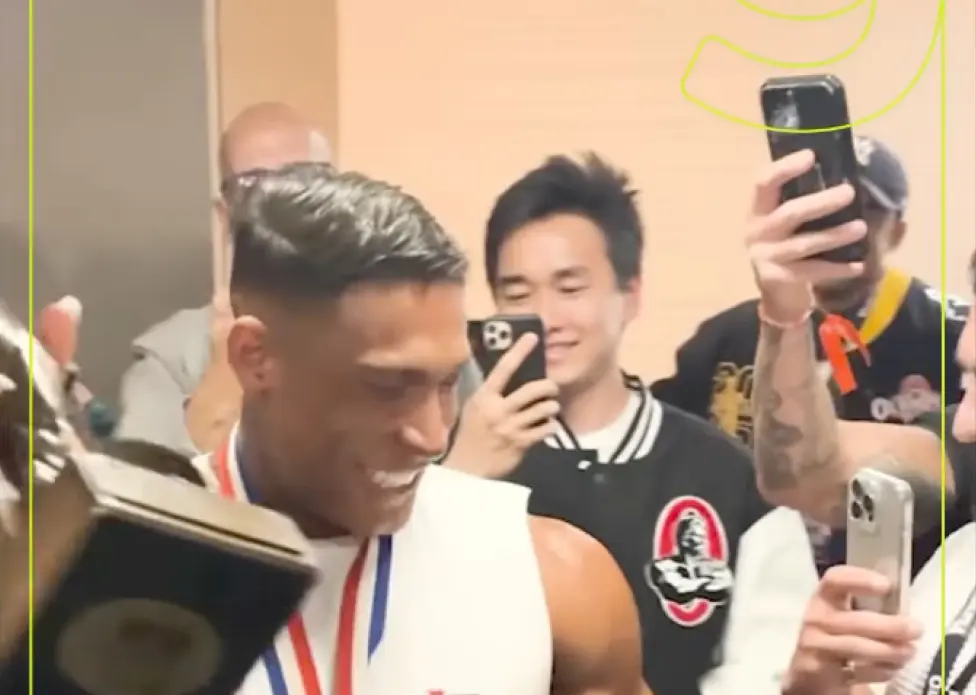 Ramon Dino Coroa o Brasil no Mr. Olympia 2025 e Recebe Ovação Apoteótica