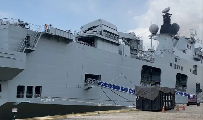 Gigante dos Mares em Belém: Maior Navio de Guerra da América Latina Reforça Segurança para a COP30