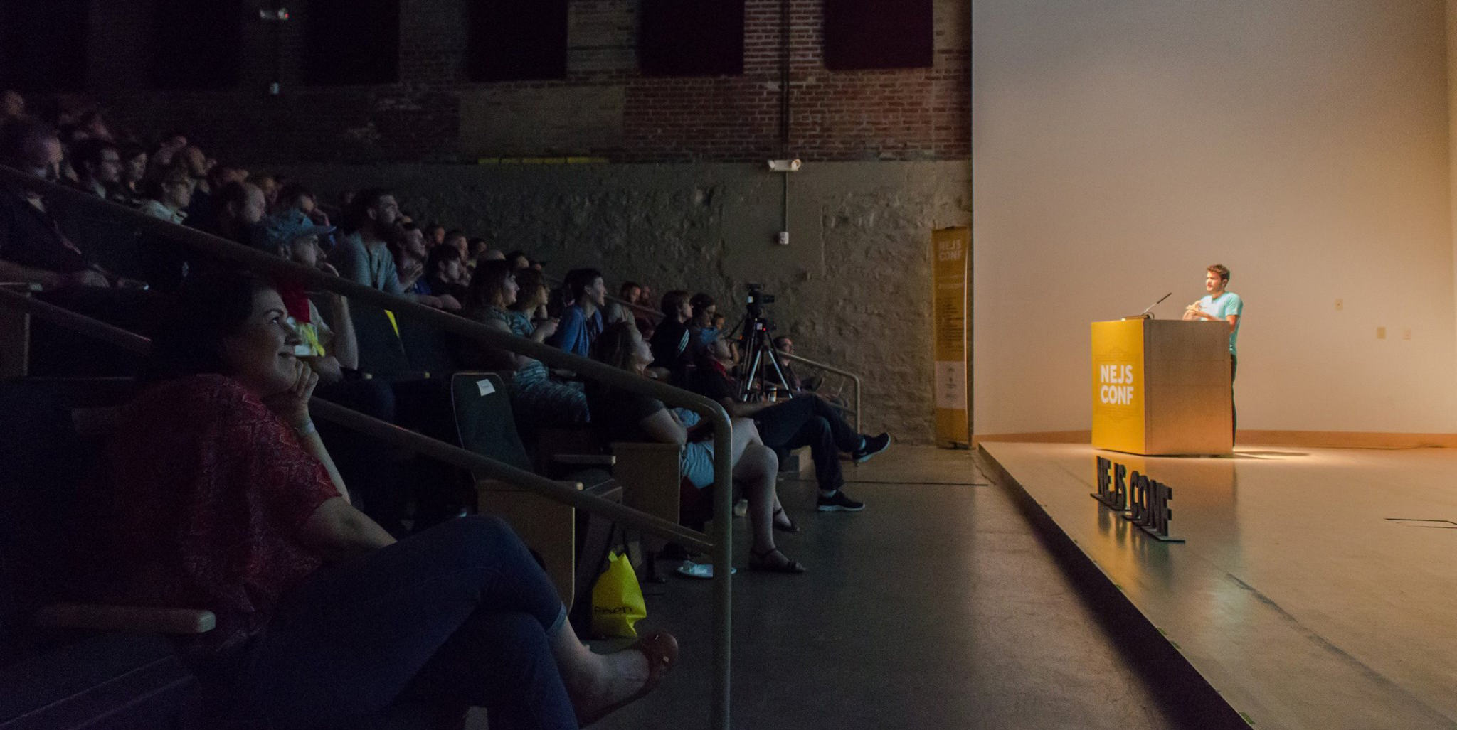 Agressões Femininas: Uma Realidade Complexa Além dos Estereótipos