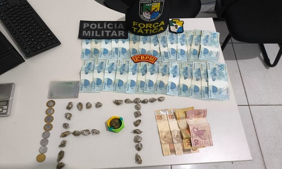 Flagrante em Propriá: PM prende suspeito com maconha e alto valor em dinheiro