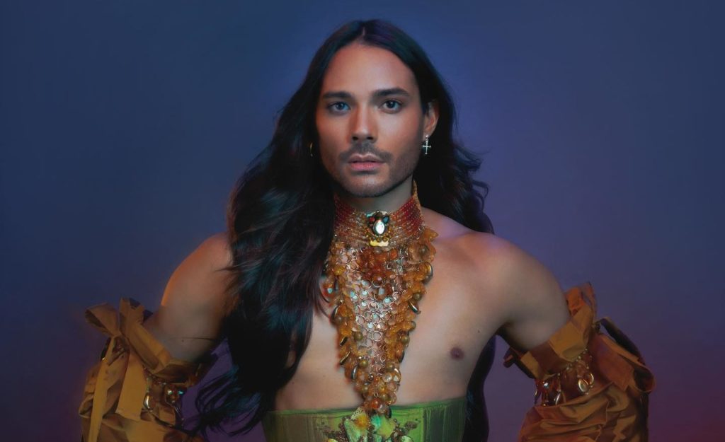 Paolo Ravley Leva ‘O Apelo Deluxe’ ao Teatro Sesc em Show Promissor