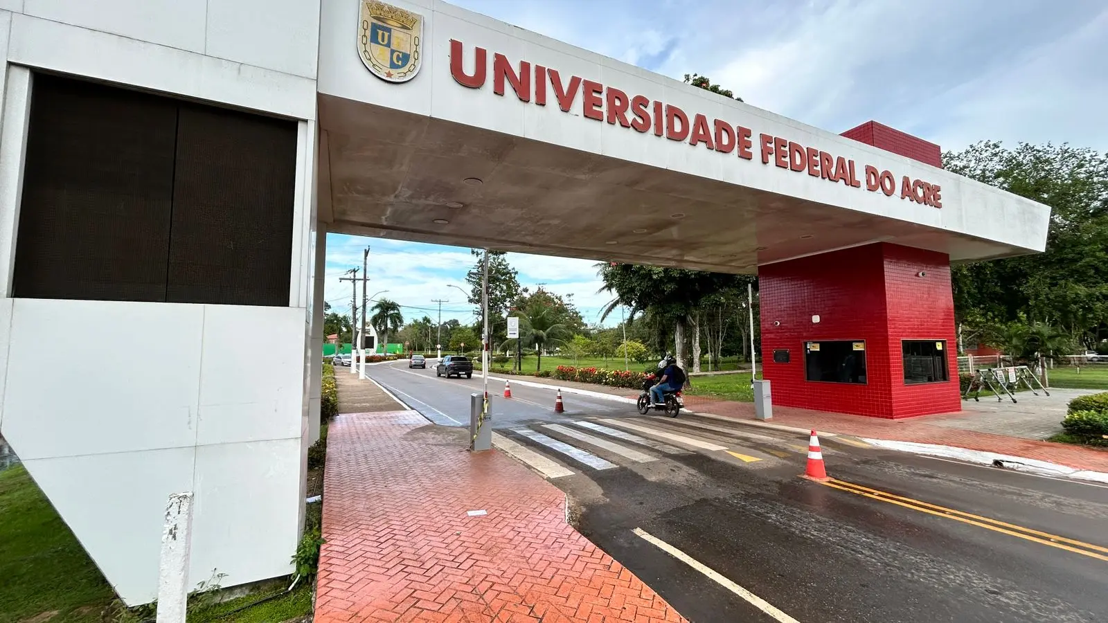 Estudantes do Acre Lideram Debate Antirracista em Seminário na UFAC