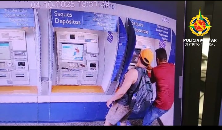 Dupla é presa em flagrante por fraudar caixas eletrônicos no Plano Piloto