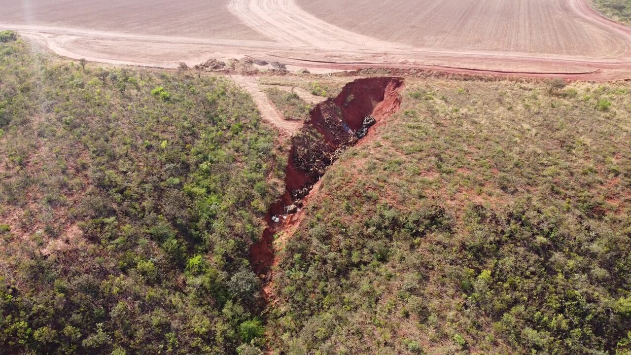 Crime Ambiental nas Serras Gerais: Justiça Alica Multa Diária de R$ 100 Mil a Responsáveis por Danos à Nascente do Rio Bartolomeu