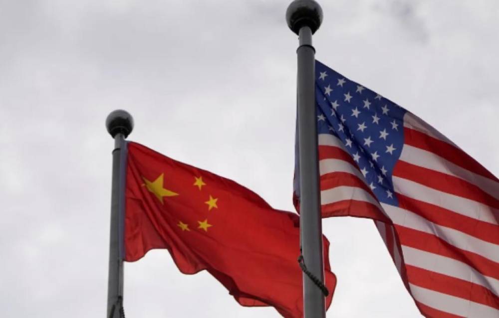 China Responde à Ameaça de Trump com Tarifa de 100% e Acena com Retaliação