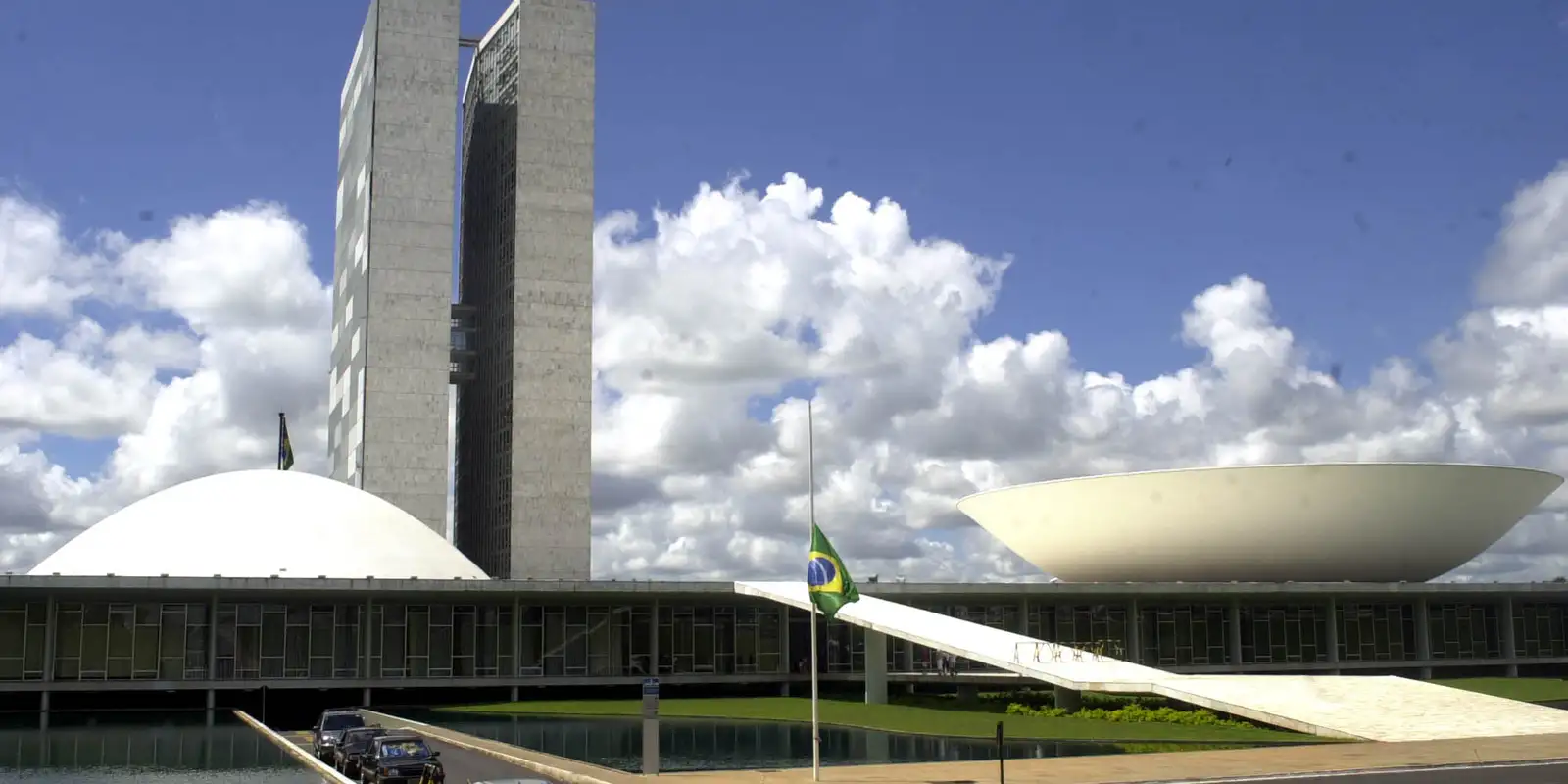 Senado Aperta o Cerco Contra a Exploração Sexual Infantil Aumentando Penas