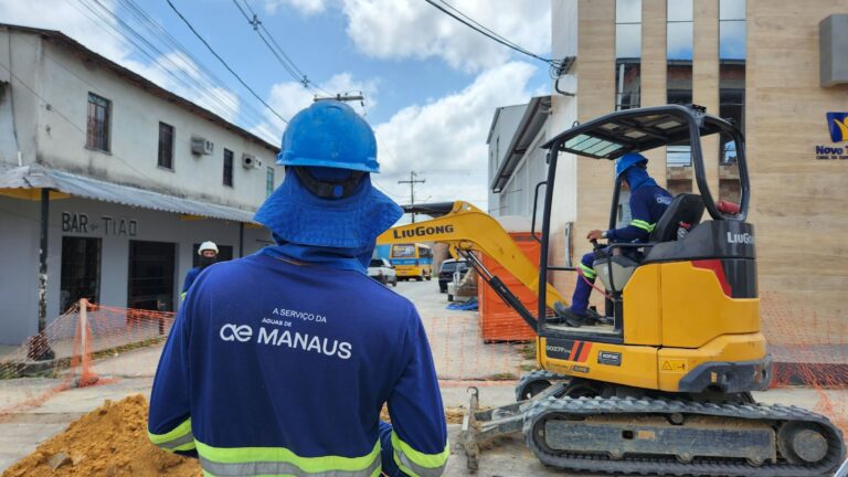 Trata Bem Manaus avança com obras de esgoto em 13 áreas da cidade