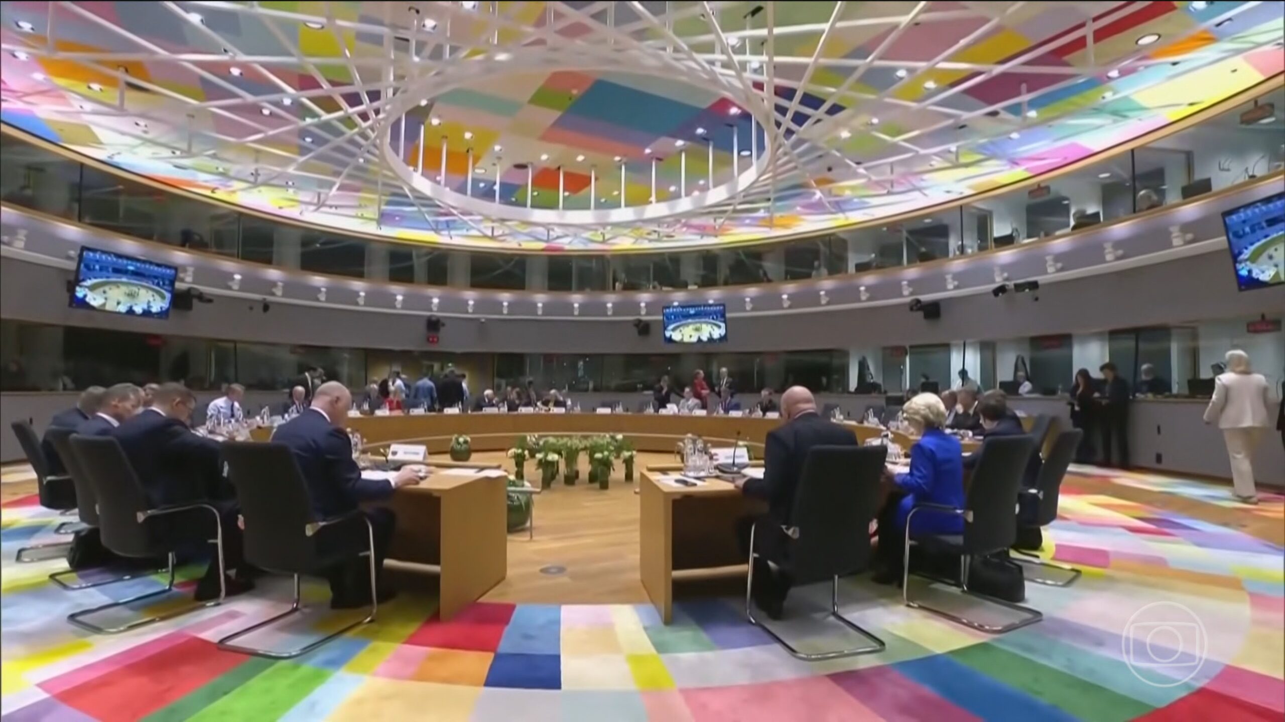 União Europeia impõe novas sanções econômicas à Rússia
