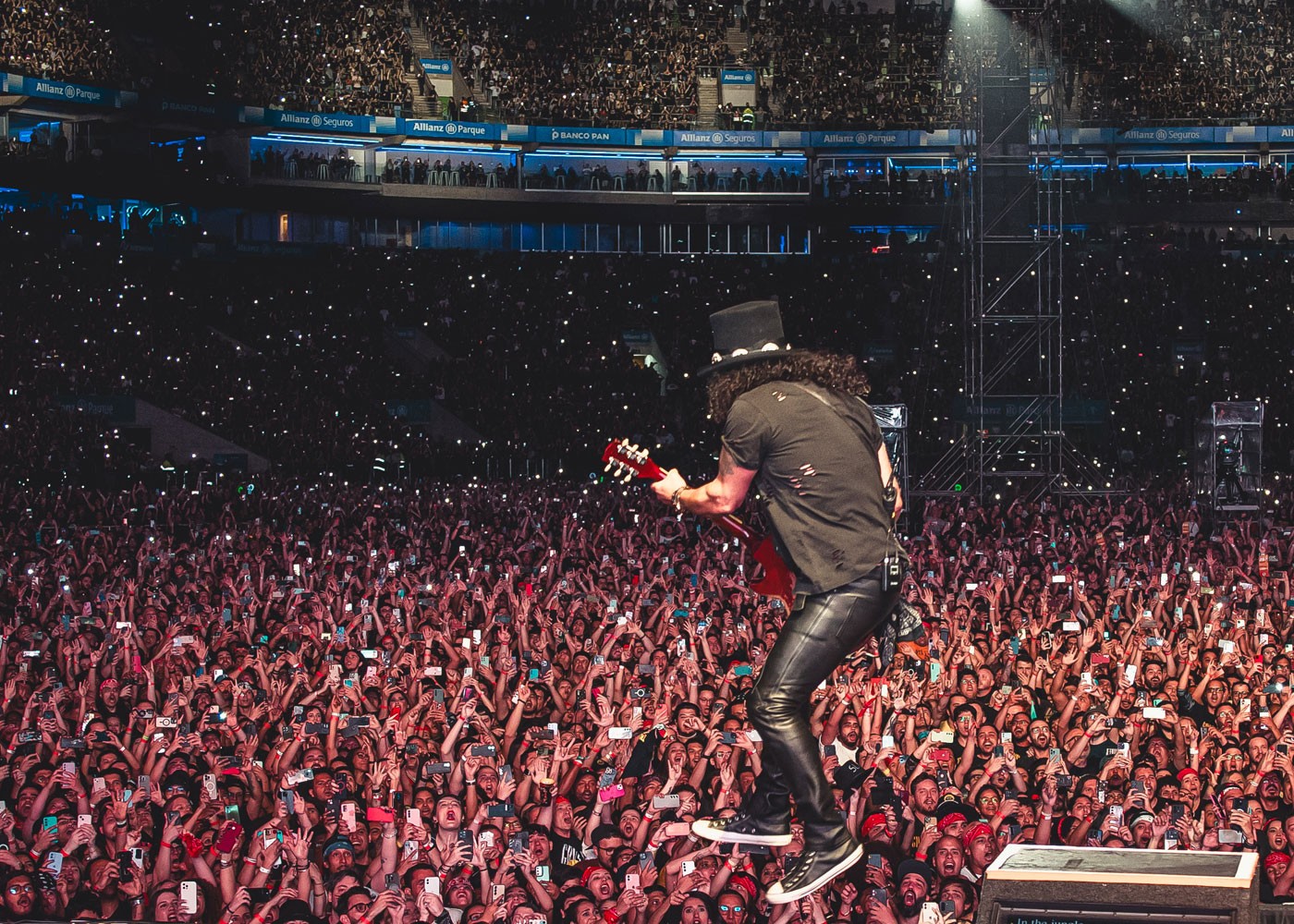Show do Guns N’ Roses mobiliza operação com 900 policiais em Cuiabá
