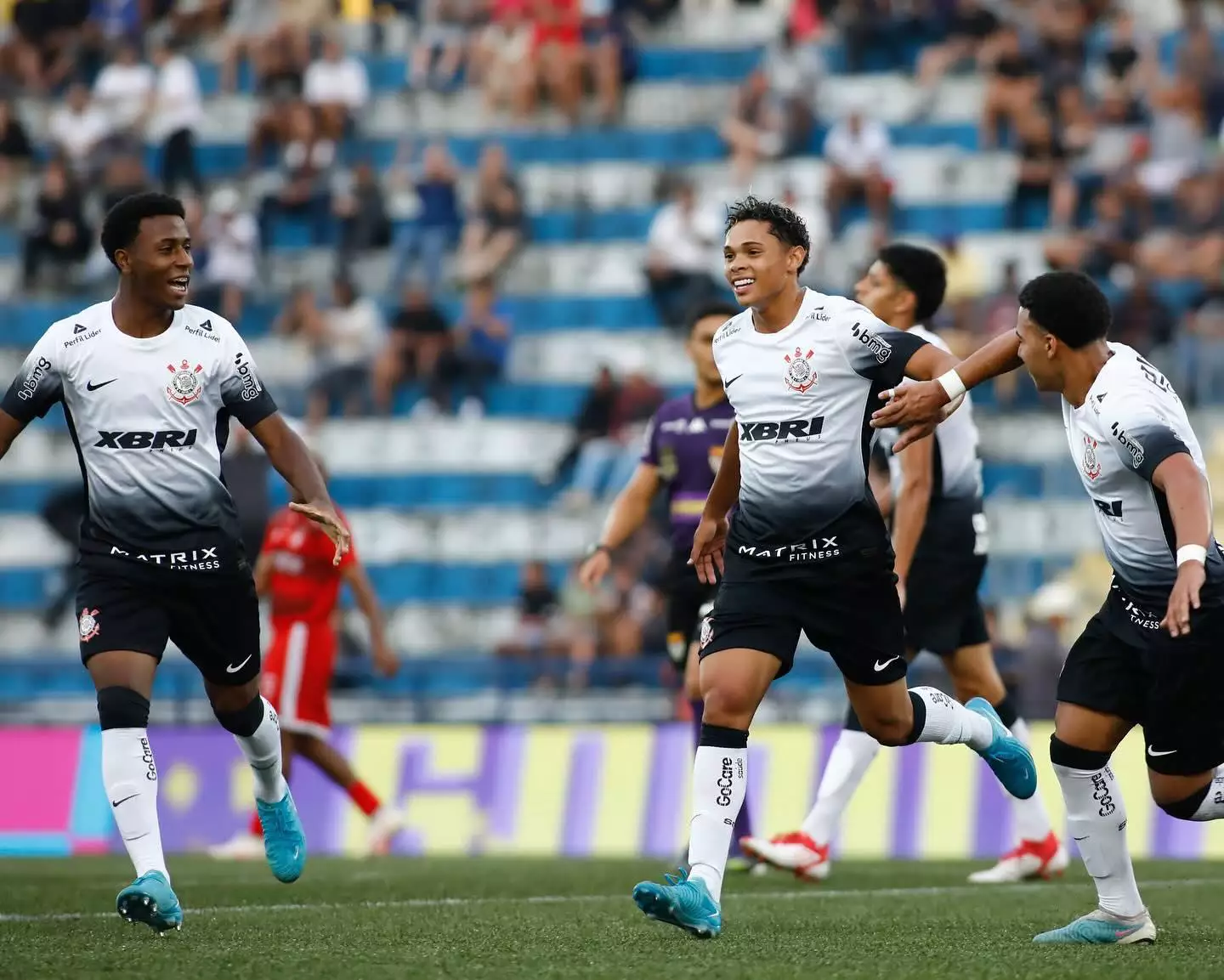 Formação de Craques: Clubes Brasileiros Dominam Ranking Mundial de Categorias de Base