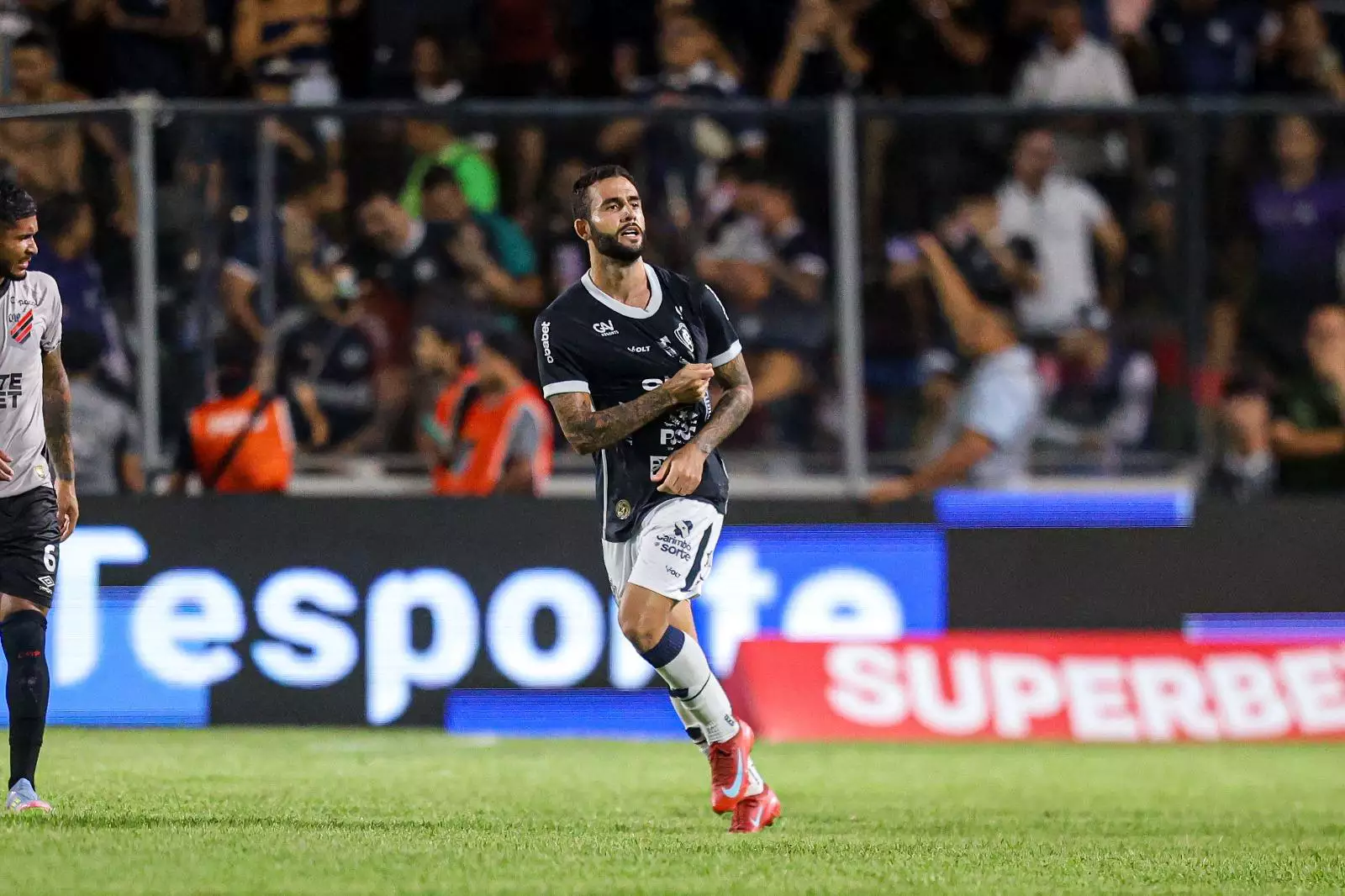 Remo x Chapecoense: Decisão no Baenão por uma Vaga na Série A