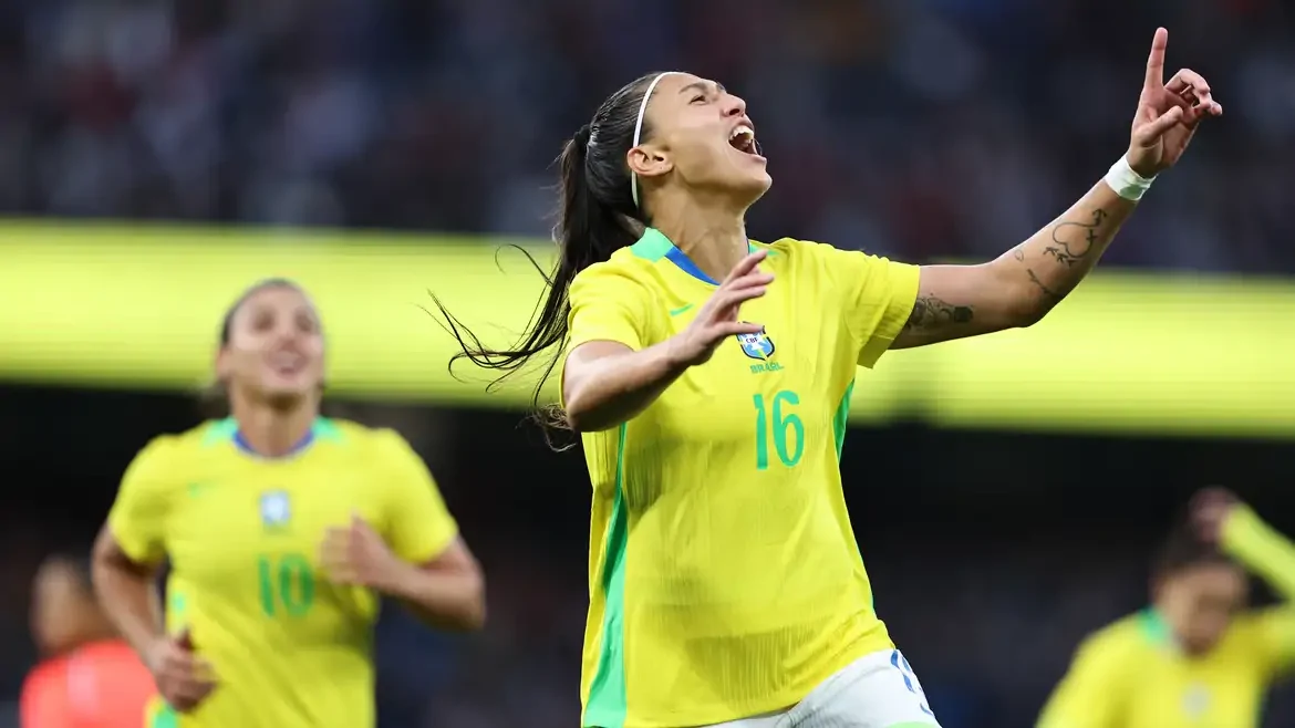 Com Raça e Superação: Brasil Feminino Vence a Inglaterra Mesmo com Uma Jogadora a Menos