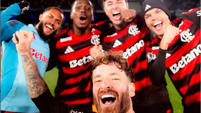 Flamengo resiste à pressão em Avellaneda e carimba vaga na final da Libertadores!