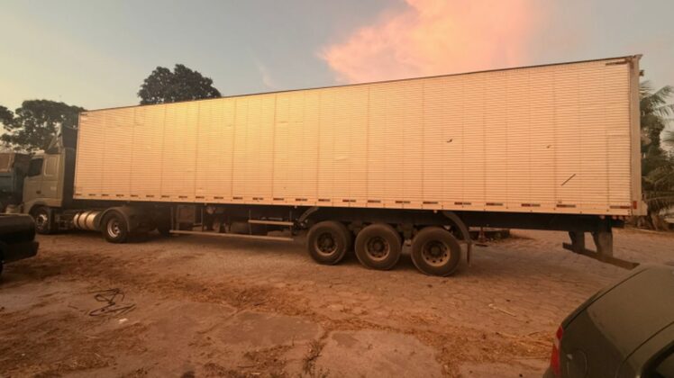 PRF apreende 22 kg de cocaína escondidos em carga de sucata em São Luís