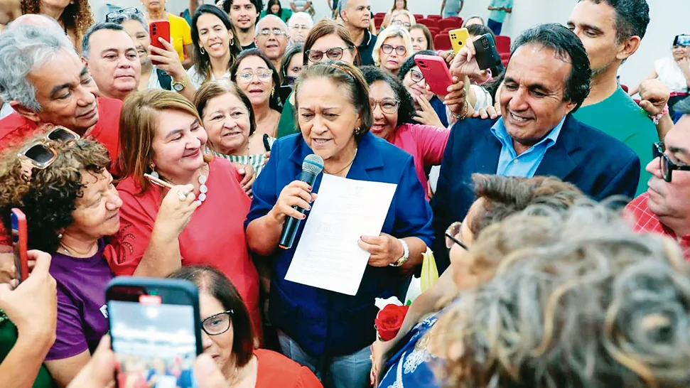 Marco na Educação do RN: Fátima Bezerra Sanciona Plano de Carreira Inédito para Servidores