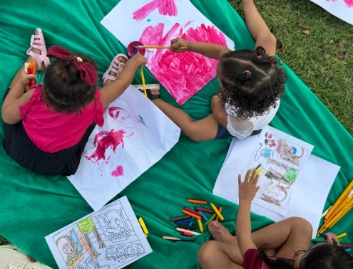 ONG Transforma Dia das Crianças em Boa Vista com Cinema ao Ar Livre e Muita Diversão