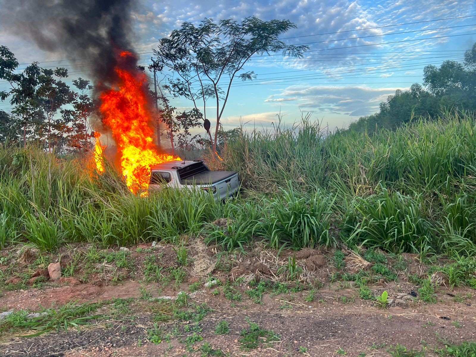 Acidente em Rondônia: carro e moto colidem e deixam dois mortos