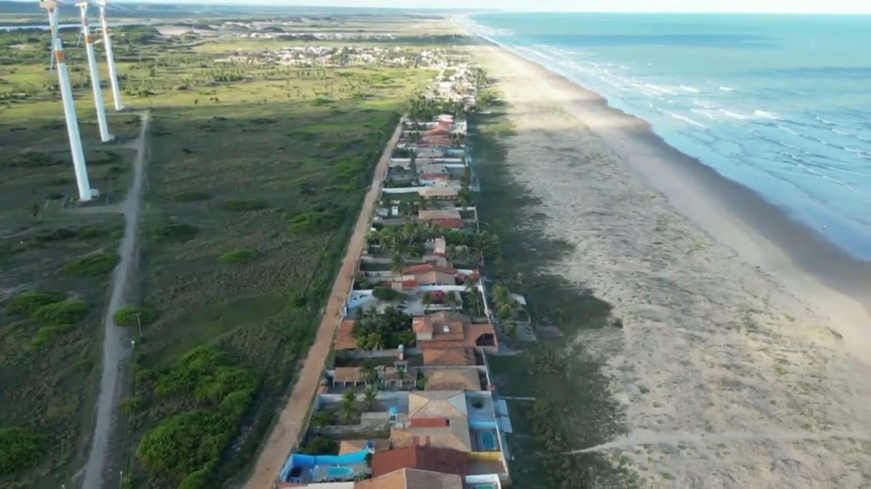 Bombeiros retomam buscas por jovem desaparecido na Barra dos Coqueiros